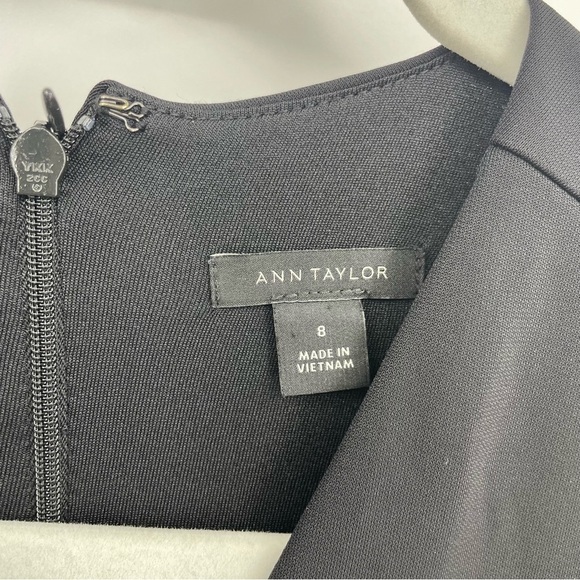 ANN TAYLOR Faux Wrap long sleeve Little Black midi Dress Sz 8 - Picture 5 of 8